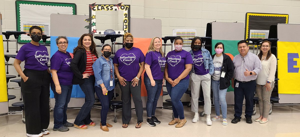 MatturroMEd's tweet photo. Thanks @ajbushelem ILT for a successful Kinder Round Up!!! @CecilShy1 #classof2035 https://t.co/xqAsGot5Tp