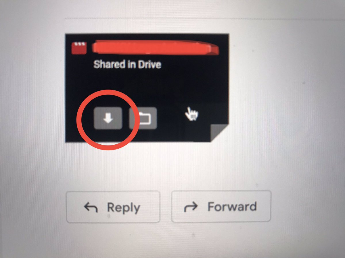 msdroliver's tweet photo. #HeyGoogle I set a @googledrive file as a ‘Viewers and commenters canNOT see the option to download’.  When I sent the link via @gmail, it shows up as that extra thumbnail on the bottom WITH an option to download. Seriously, WTF?😣😖😫 @Google Just lost $200..💔 https://t.co/i3X6RgXiWa