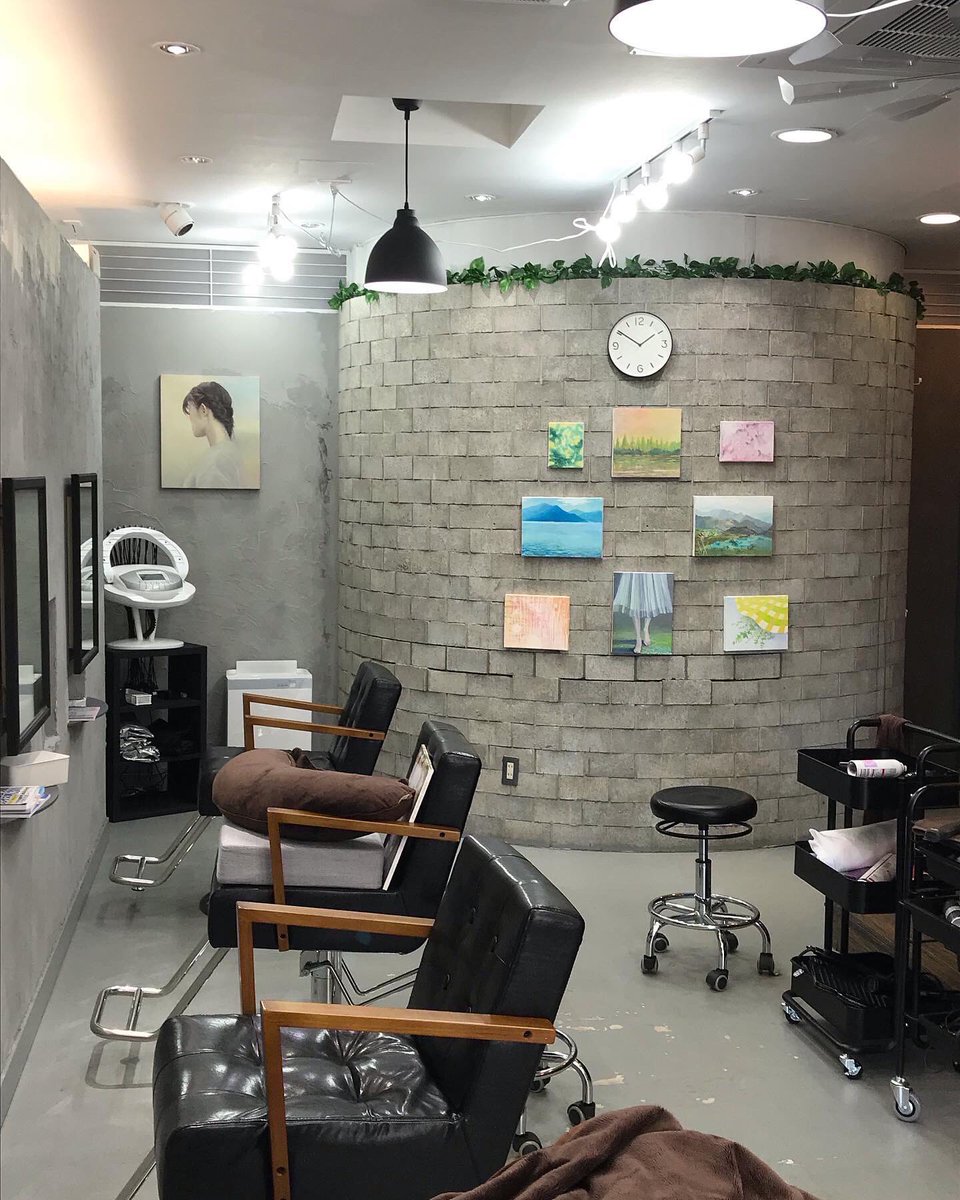 su2_ranpippi's tweet photo. スズ*ランピッピ(桜木須々美)作品展
-眠るように歩いた-
4月13日〜5月15日
ヘアサロンfropeにて
#frope #art #hairsalon #美術 #絵画 #作品展 #風景画 #風景 #散歩 #歩く #眠る #マーガレット #ベッド #スカート #水辺 https://t.co/i0yU9j69g3