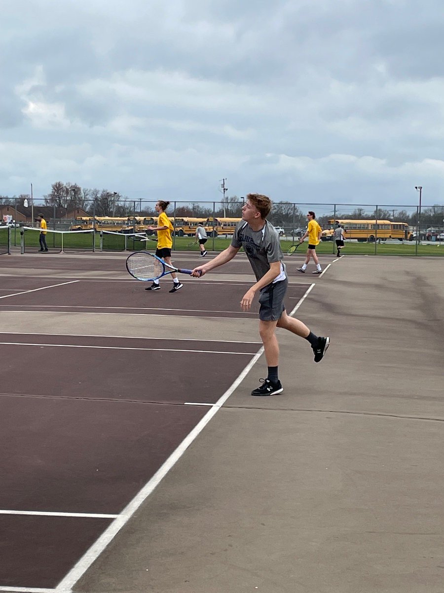 BlanAthletics's tweet photo. 🎾 Tennis was back in action today. They picked up a 4-1 win at Western Brown. Billy Knapp (1st) and Bryce Bandow (3rd) picked up wins in singles. Nate Coyle and Joey Haines won at 1st doubles, while Bryan Bandow and Hunter Montgomery picked up a win at 2nd doubles. https://t.co/RiOZNJSbGK