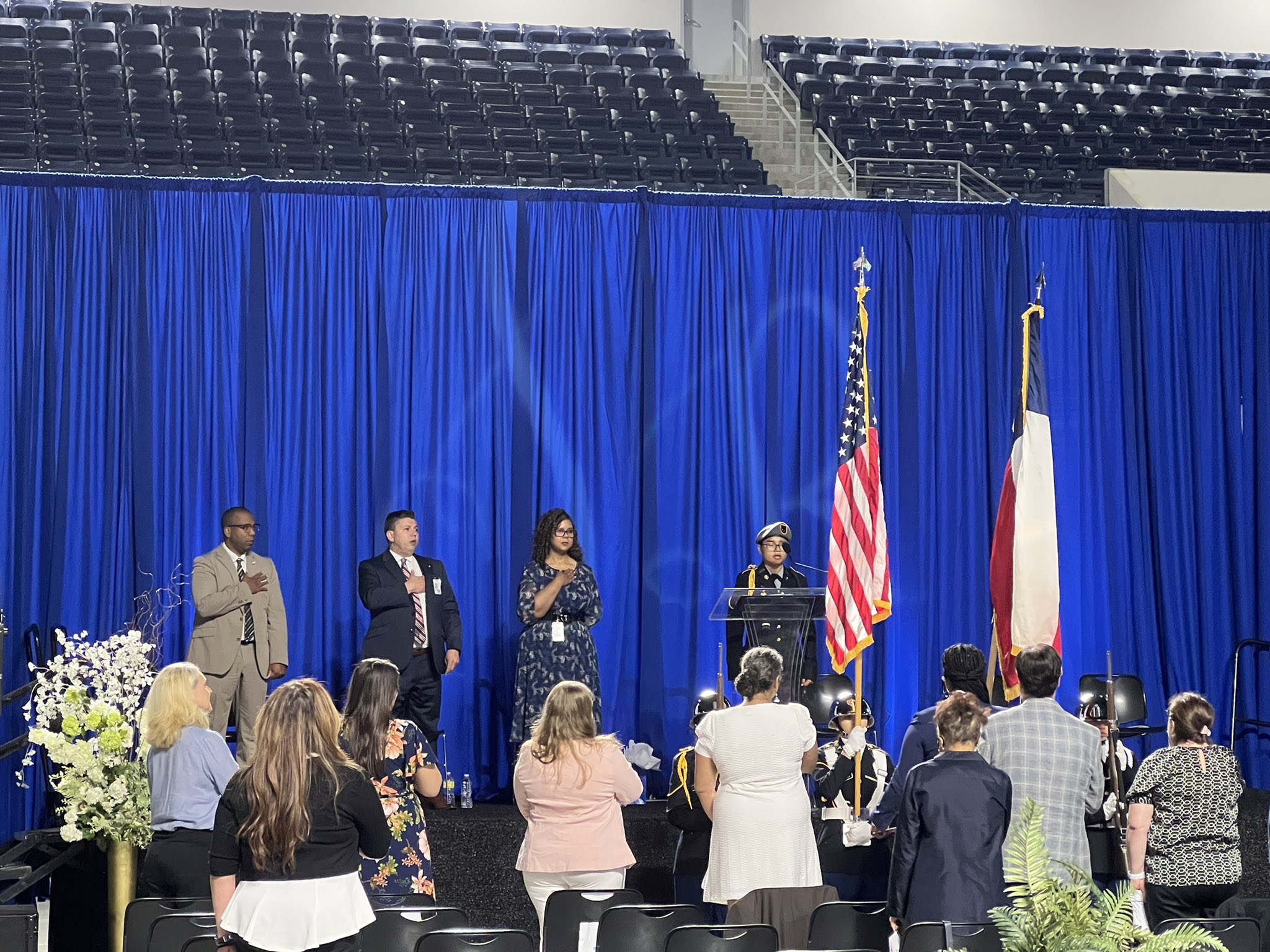 Houston ISD On Twitter Happening Now The HISD Class Of 2022 houston-isd-on-twitter-happening-now-the-hisd-class-of-2022