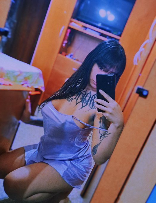 TreceTrc3_'s tweet photo. ¡Dale RT y mira mi último SEX-TAPE con una modelo caliente! Mira la escena completa aquí: https://t.co/MRi4CAmHB4 https://t.co/vCrkSJXAPD