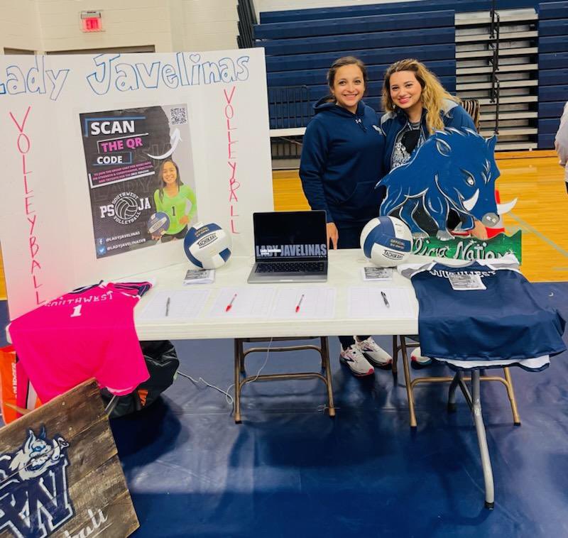 ladyjavelinasvb's tweet photo. A successful day recruiting our future Lady Javelinas from our feeder schools, Kennedy and Escalante! 

If you would like information about upcoming summer training and tryouts for next season, comment or send us a message! 

#FearNoneConquerAll #JavelinaNation 

💓💙🏐🐗🏐💙💓 https://t.co/2FvQX9NHt8