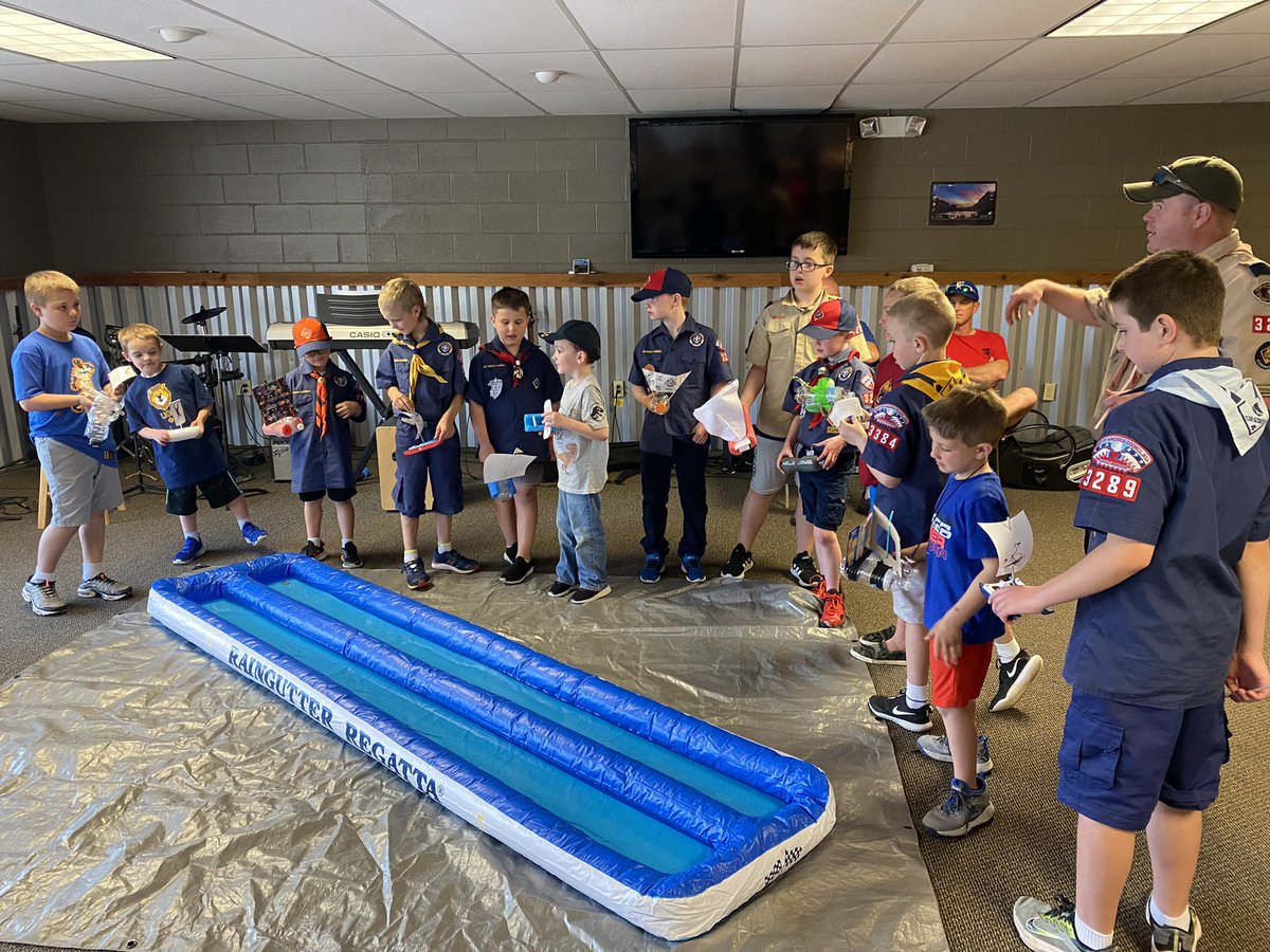 Mattkeyss's tweet photo. Cub Scout Regatta in full effect!!
#cubscouts @boyscouts #pack3289 https://t.co/uOKtBRVysB