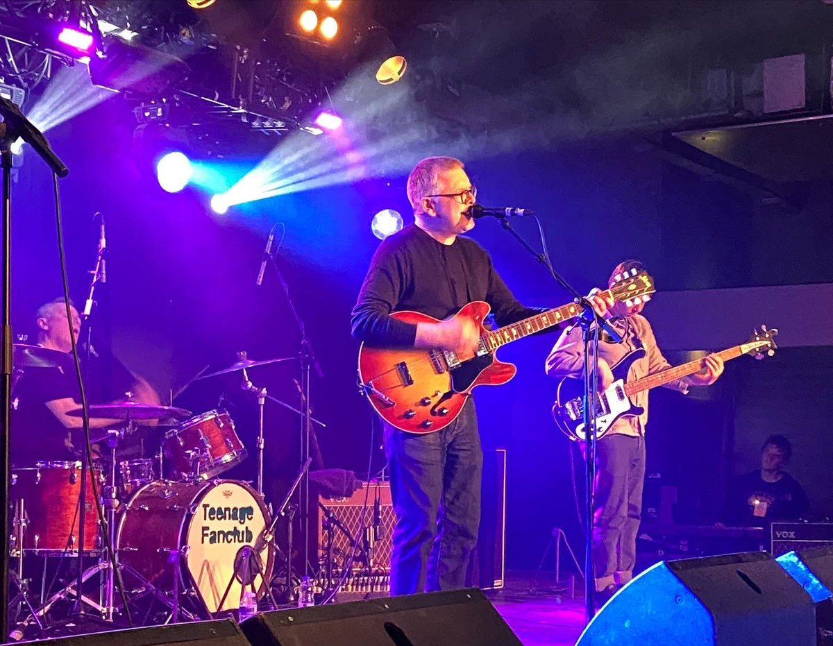 skarey_parsnips's tweet photo. It was worth the wait @TeenageFanclub! 

Booked just before Covid, postponed a few times, but tonight @O2InstituteBham was glorious! 

Beautiful to hear some of #EndlessArcade played live. And brilliant support from @Frokedalmusic https://t.co/oIakJLaCqU