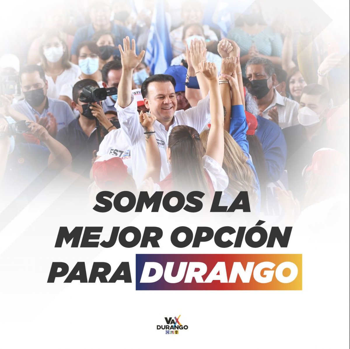 Machete2015's tweet photo. Excelente debate @EVillegasV #estamosconesteban https://t.co/tQ8guM0Y5K
