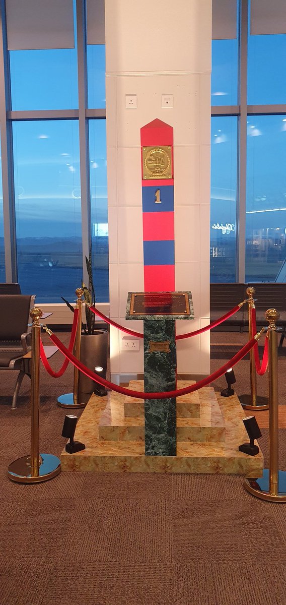 Баяртай. Эрүүл эсэн болоод ирнэ ээ эх орон элгэн садан минь... өглөө бага хүүгээ үнсэж бхдаа үртэйгээ урт удаан сайн амьдарна аа гэж залбирсаан