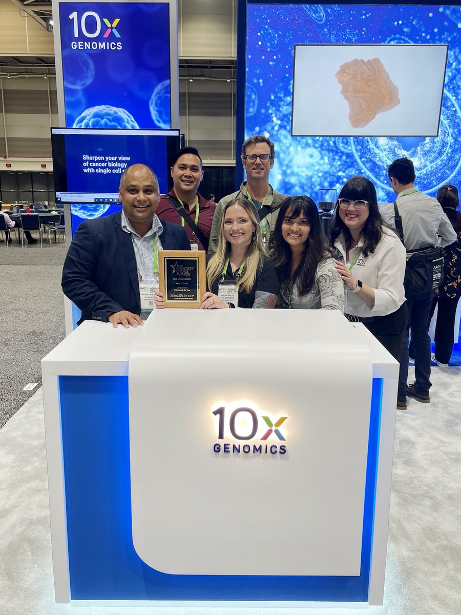 10xGenomics's tweet image. Big week for us at #AACR22! We are honored to be recognized as a winner of the @SelectScience 2022 Scientist Choice Awards for Webinar of the Year! We look forward to continuing to provide our customers with high quality content about our single cell, spatial &amp;amp; in-situ products.