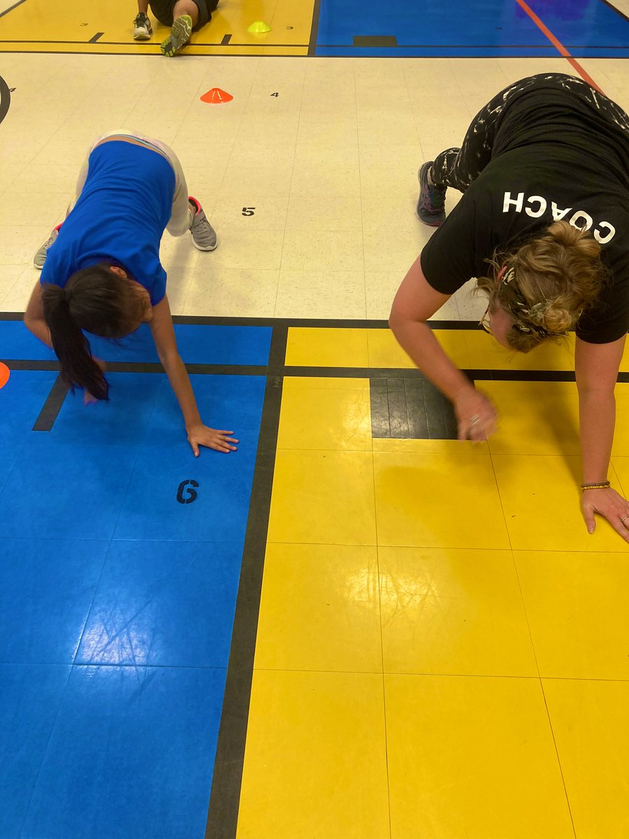 LeeAnna_2013's tweet image. My newest workout partner every Tuesday for @MarathonKids &amp;amp; she’s loving it!!! 🏃‍♀️💙 

#RunningClub #Inclusion #LifeInALE @NISDRabaES