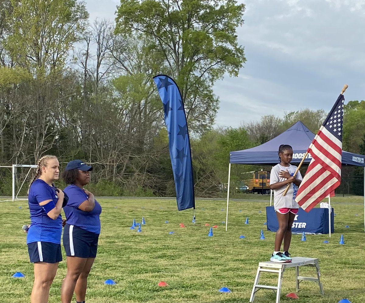 KingKellyTeam's tweet photo. WHES is the place to be!💕 Boosterthon FunRun was a $30,000 succe$$🤩 My kiddos had so much fun today and thank you parents for supporting! #WHESThrivers #groWHere https://t.co/dQIFXjX1T4