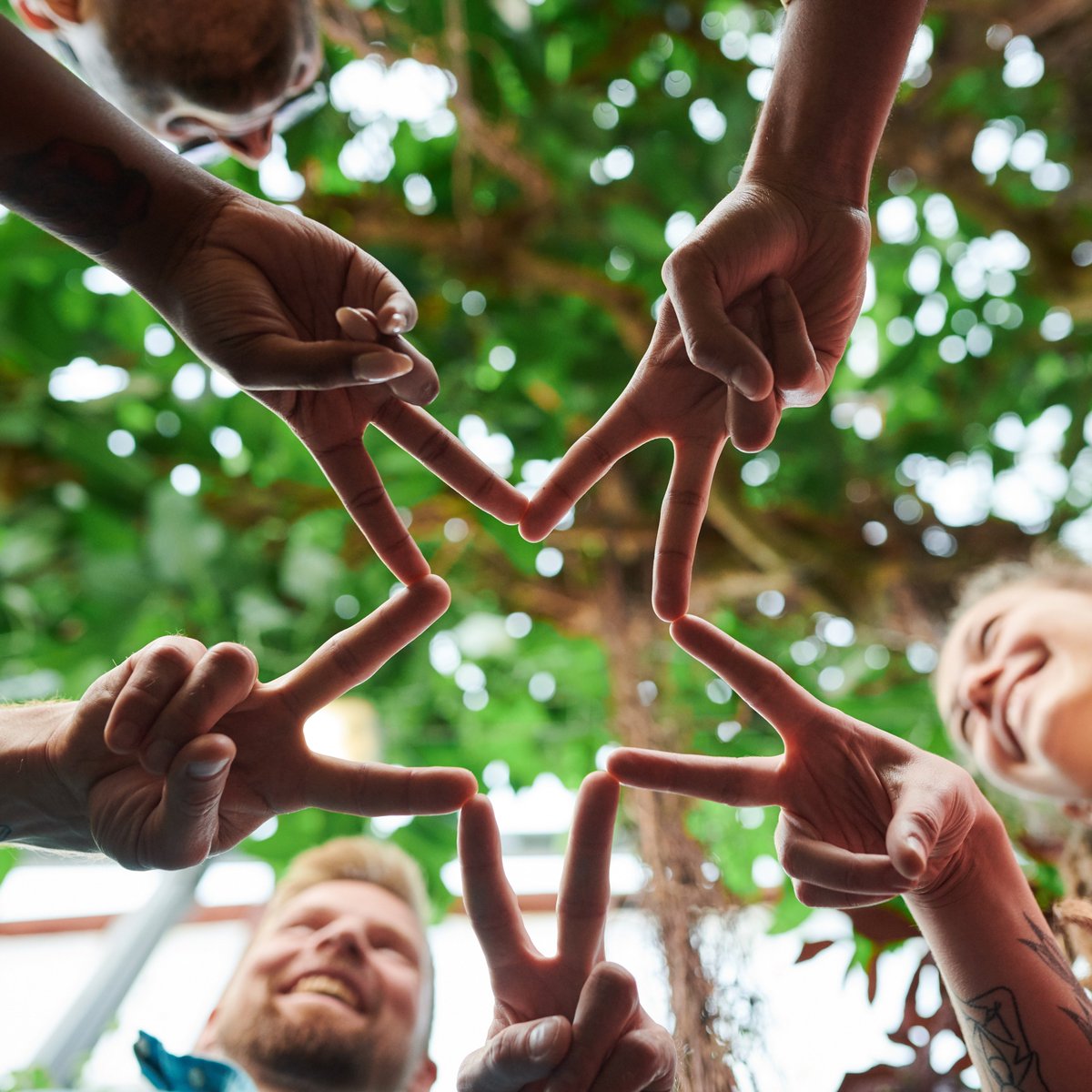 myeternallyio's tweet photo. In honor of #NationalHealthcareDecisionsDay on 4/16/22, we would like to encourage our community to educate &amp; empower themselves about the importance of advance care planning. Take charge of your future healthcare wishes and reach out to us at https://t.co/jZaMJQ3ttK today! @NHDD https://t.co/Hu09b5p8zM