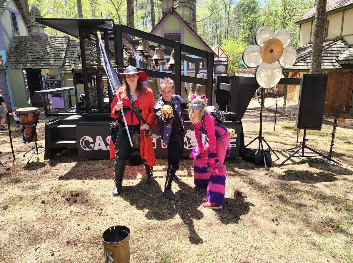 bells2go's tweet photo. Recap of the opening weekend at Georgia Renaissance Festival 

📸 Krystal Lander, Robbie Litt, &amp; Khris Martin
#georgiarenaissancefestival #georgiarenaissancefair #georgiarenfair #georgiarenfest #garenfest #garenfest2022 #renaissancefair #renaissancefestival #castinbronze https://t.co/zu5kixmk57