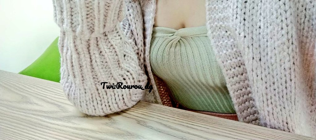 Rourou_dg's tweet photo. 有没有找工作的 最近在招人喜欢
#淫荡 #性瘾 #骚货 #反差婊 #声控 #手控 #调教 #发骚  #缺爱 #胸 https://t.co/VuSgd2whJw