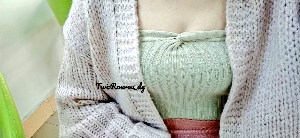 Rourou_dg's tweet photo. 有没有找工作的 最近在招人喜欢
#淫荡 #性瘾 #骚货 #反差婊 #声控 #手控 #调教 #发骚  #缺爱 #胸 https://t.co/VuSgd2whJw
