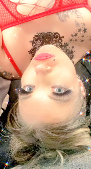 I'm bored I need some new friends! Who wants to play with me? =P https://t.co/70bTZi80FV<a href="/tag/tattoos"class="tags"><span>#tattoos</span></a><a href="/tag/fingering"class="tags"><span>#fingering</span></a><a href="/tag/pussylicking"class="tags"><span>#pussylicking</span></a><a href="/tag/amateur"class="tags"><span>#amateur</span></a><a href="/tag/vibrator"class="tags"><span>#vibrator</span></a>