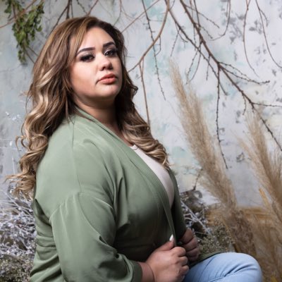 destinynavaira's tweet photo. #NewProfilePic https://t.co/knhAwH1BuH