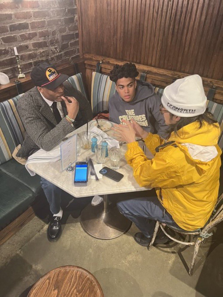 1Pilled's tweet photo. I sat down with @jonathanrichett and @advisry to talk about the best advice I received when I was starting out(from @mcuban), investing regrets, and scaling a business.. https://t.co/uoQWNNJiTW