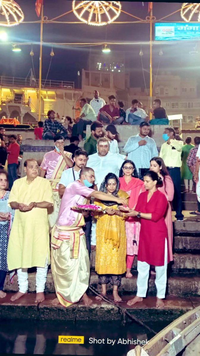 withoutthemind's tweet photo. Last Evening, Ganga Aarti offered on d ghat of Benaras for #JusticeForSushantSinghRajput 
Let’s all of us come together and Roar till we get Justice for SSR
@divinemitz 
@mamta_kale 
@nilotpalm3 
@_PreetiPandey 
@Prashaant_KR 

Maha Abhiyan 4 Sushant https://t.co/kWt0q2Wb56