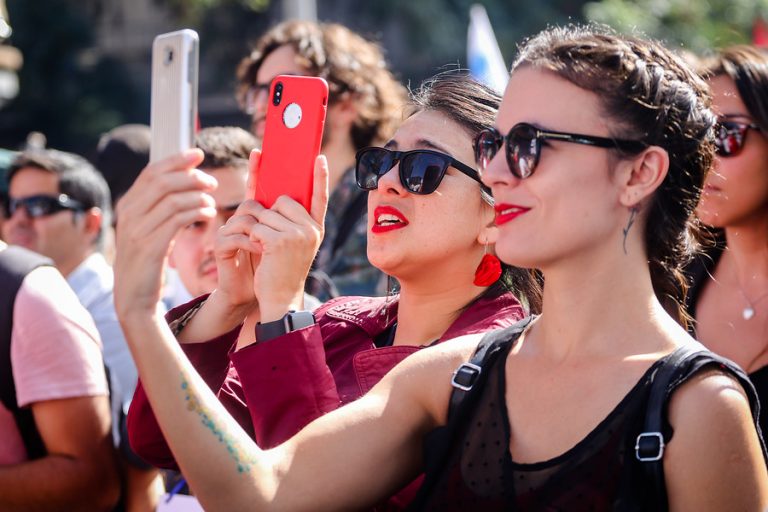 FQLs0ZOWQAMR_Xy?format=jpg&name=900x900