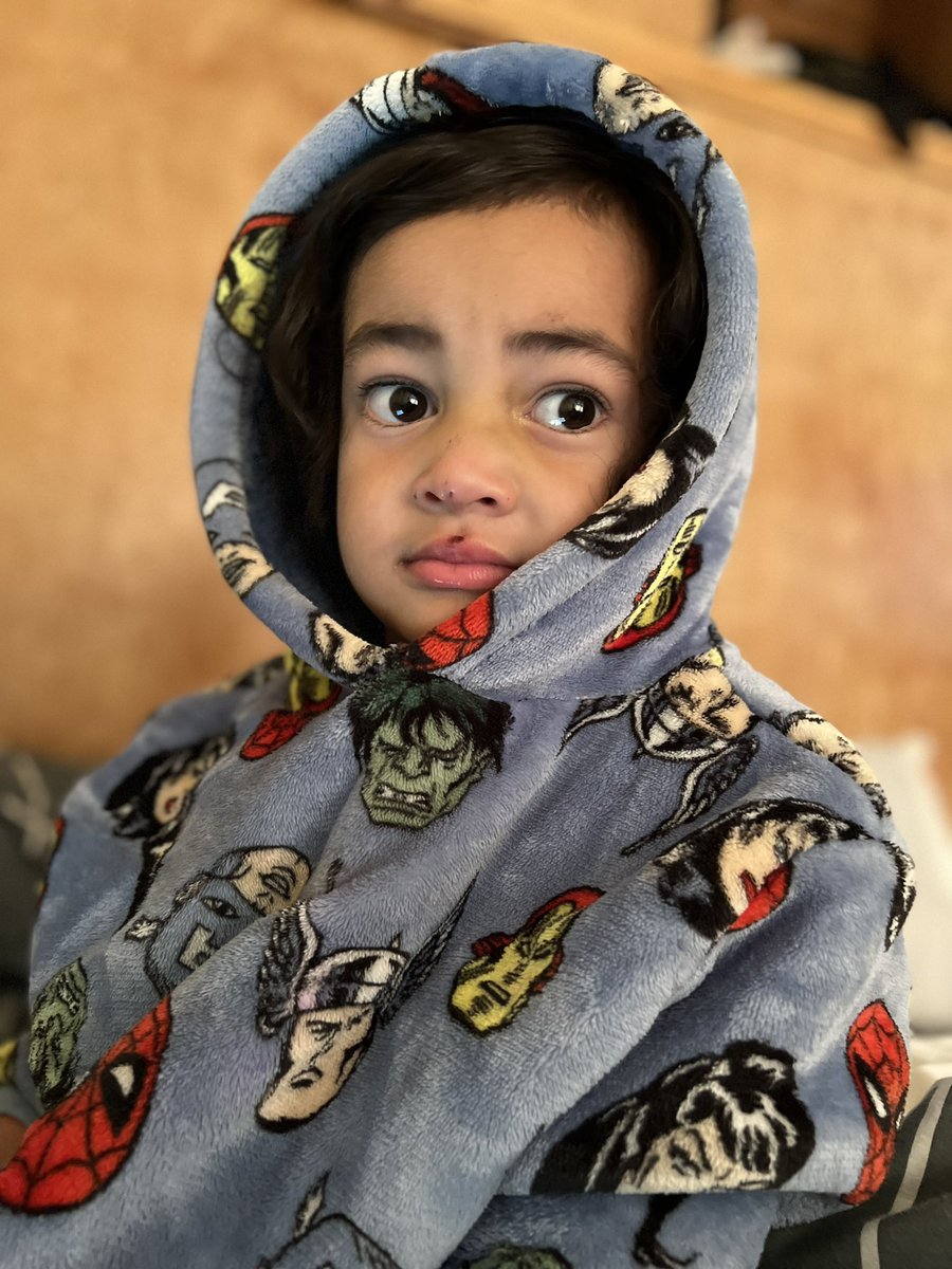 JoeFaumui's tweet photo. Hoods up for my baby Juju #AutismAwarenessMonth https://t.co/eo4RxgxSjl