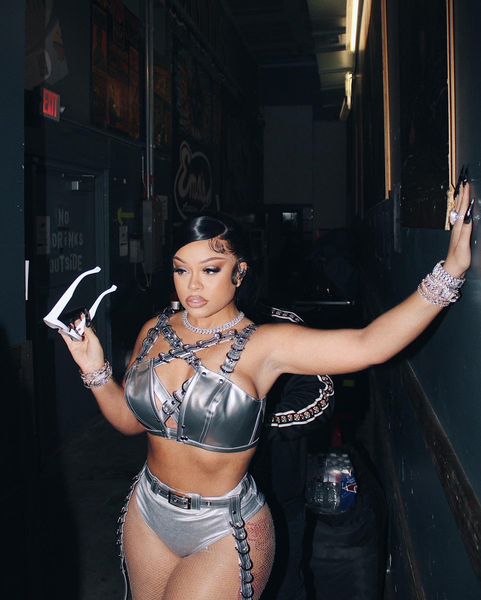 BIG MAMA tweet media