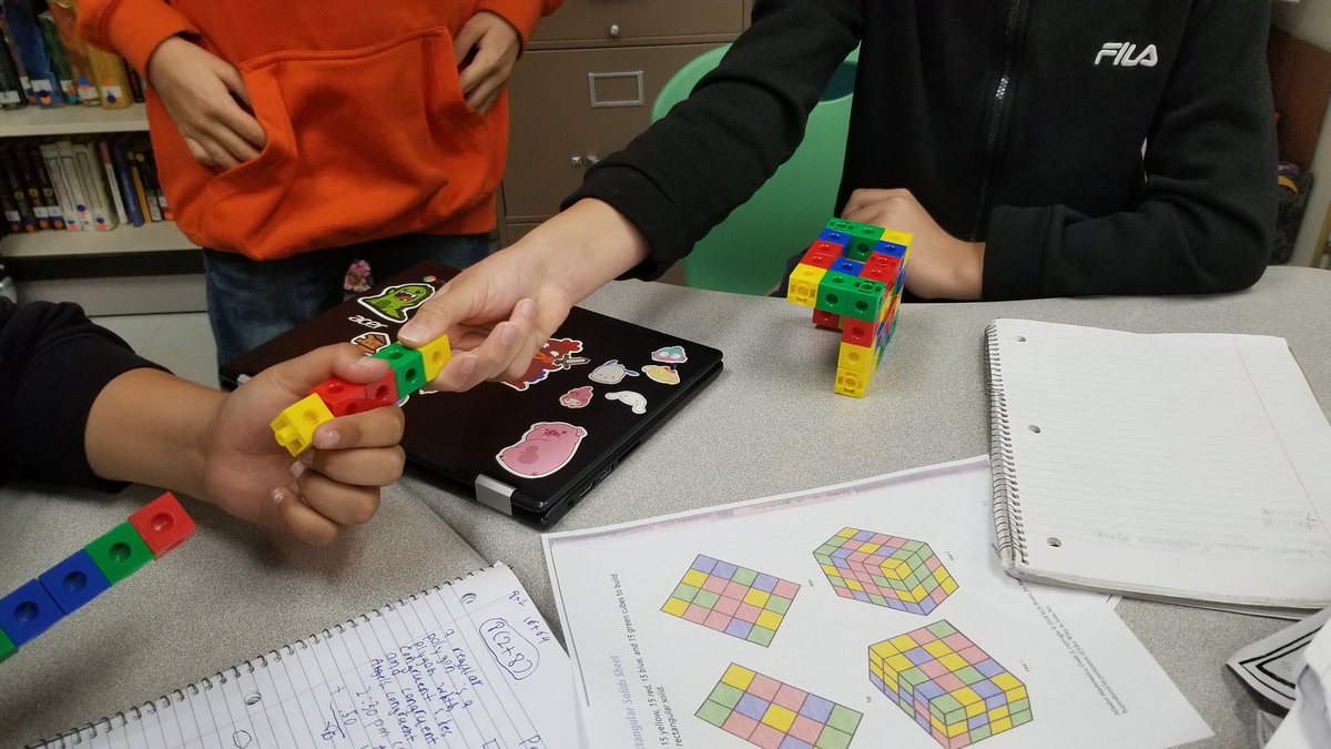 SonaliPillai's tweet photo. #MindsetMathematics tasks build thinking classrooms.
5th Grade S #engagement and #perseverance at high levels with this maths task.
Bravo! @SummerCoons First year T @ArroyoEagles for challenging your Ss to work collaboratively towards a common goal. @SimiValleyUSD @J_CraftCA https://t.co/GanaYg6Ggc