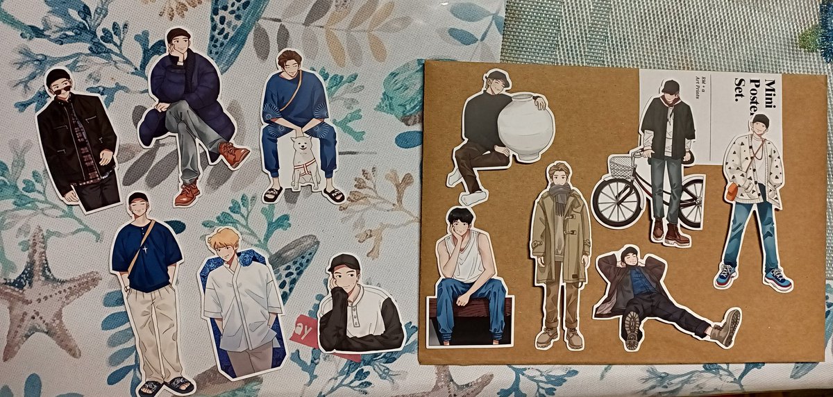 lalunainterior's tweet photo. I'm so happy I finally have these from @gesso912! The stickers satisfy my sticker obsession 😆 They're gorgeous!!!!🥰 Thank you @yoonieGOs  for holding the GO &amp; thank you @sunnysideGOs  for taking over to ship my order out to me!!! I appreciate it a lot!!!!💜 #yooniegrouporders https://t.co/UK76v8stAl