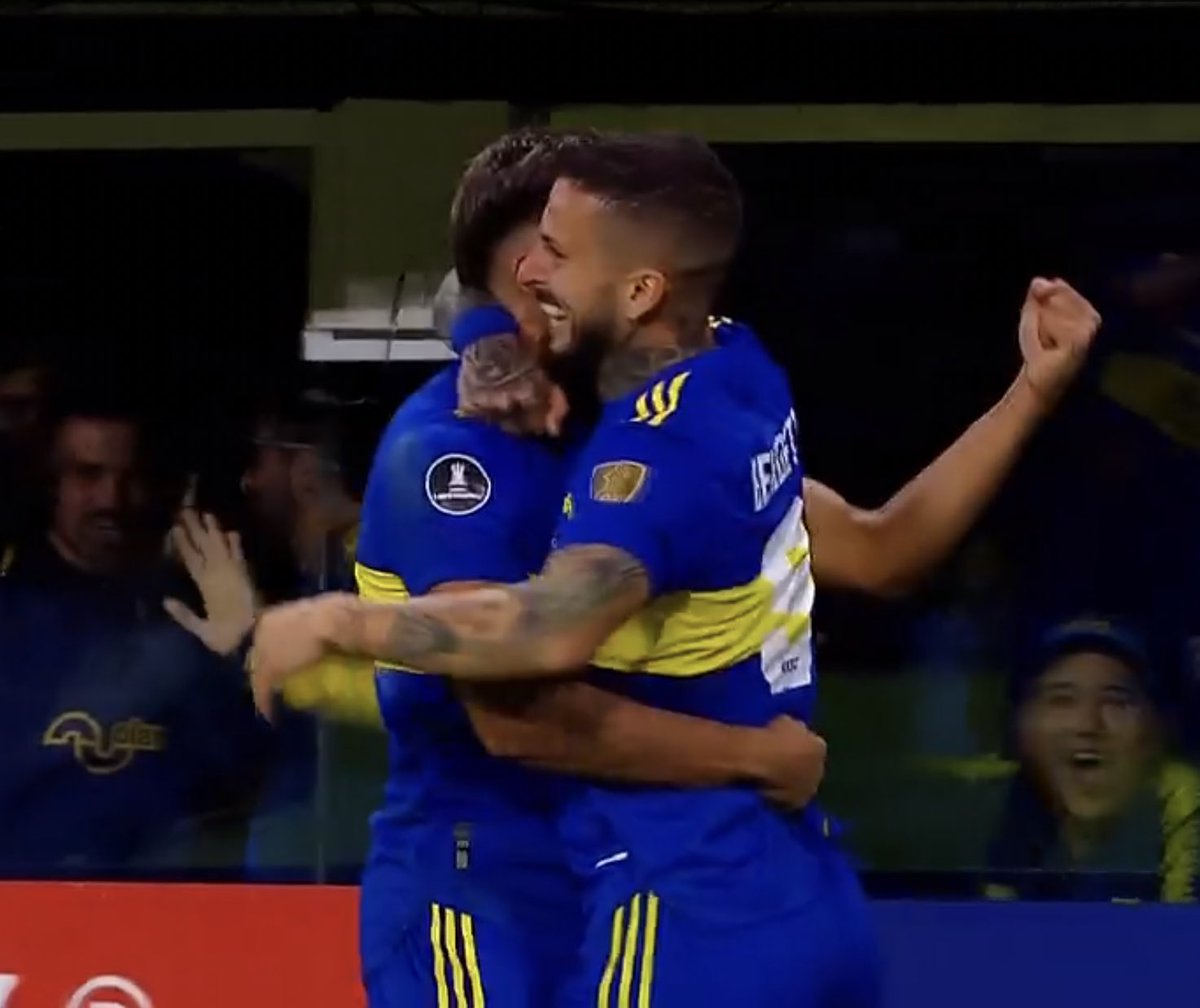 porunbocamejor's tweet photo. #CopaLibertadores2022
Boca 2 - Always Ready 0
⚽️ Benedetto
⚽️ Benedetto
#VamosBoca 💙💛💙
#ElPipa https://t.co/UerpZGRMXC