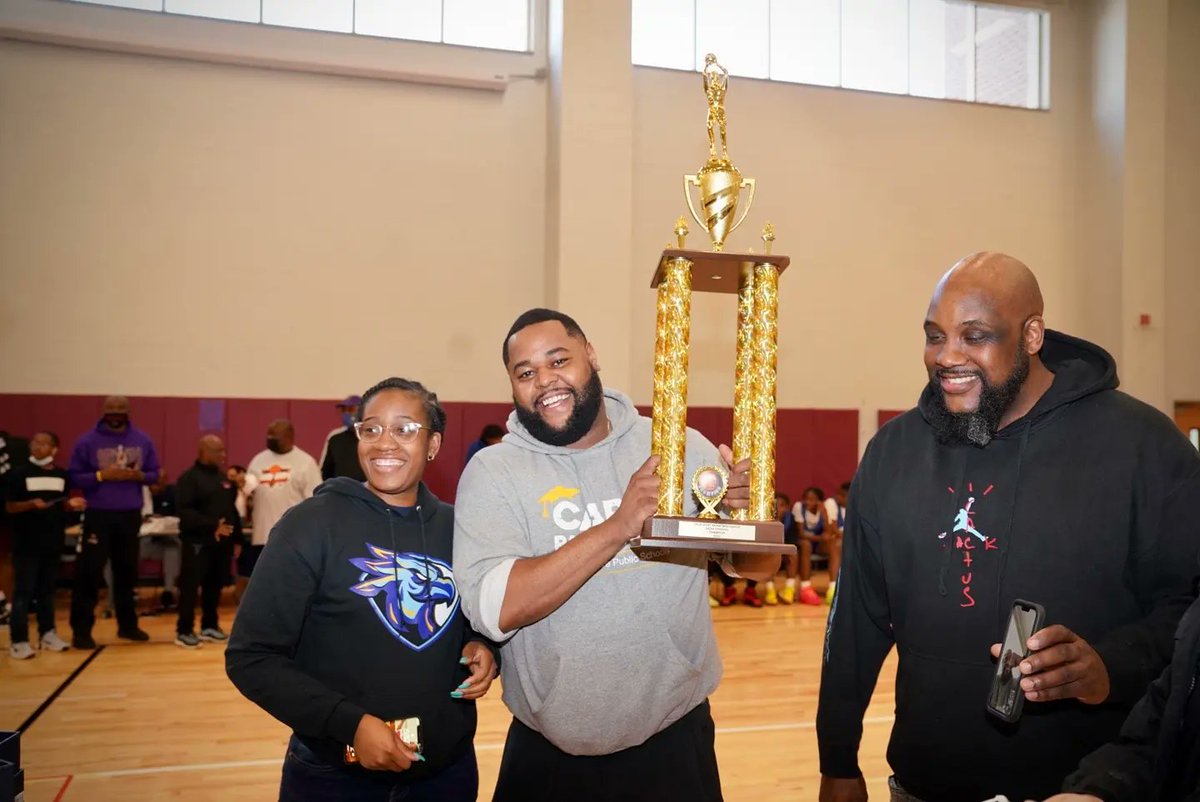 BenjieWimberly's tweet photo. Congratulations to College Achieve for winning the 2022 Taub Doby Basketball Championship! I also want to congratulate Joseph A. Taub School for having a great season! #TaubDoby #PatRec #PPS @PrincipalMills @Paterson_Public https://t.co/QsShmNotP4