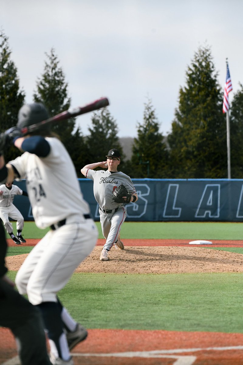 shotbysteven_'s tweet photo. @GoNUbaseball https://t.co/hOPBBxfKWV