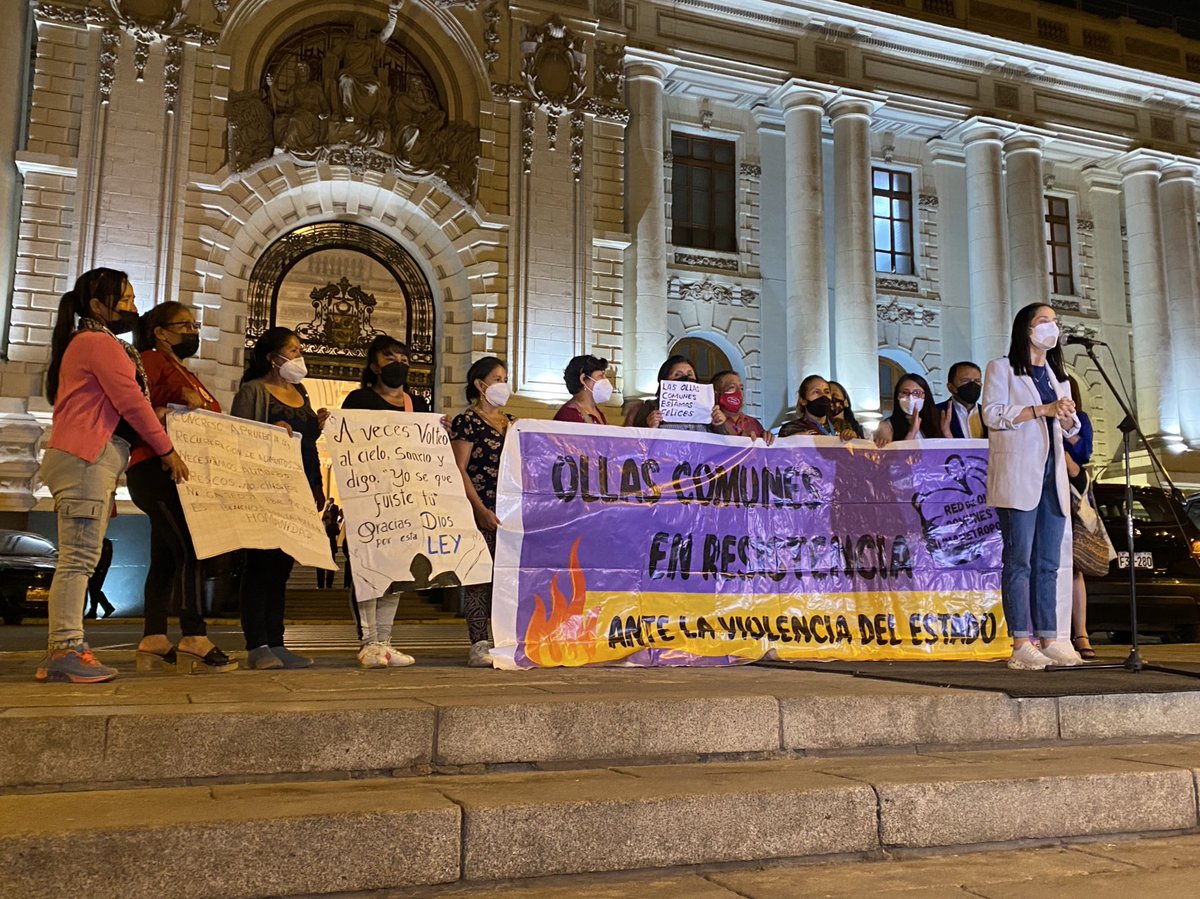 #ConferenciaDePrensa | <a href="/sigridbazan/">Sigrid Bazán</a>: ¡Ya es ley! Se acaba de aprobar la ley de #RecuperaciónDeAlimentos. Esta iniciativa permitirá que se institucionalice en todo el país un proceso que será de gran ayuda para mejorar las condiciones alimentarias de las familias más vulnerables.