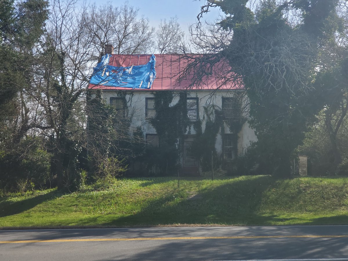 PWHPF's tweet photo. Some great PWC PRESERVATION NEWS!  PWC Department of Parks, Recreation &amp; Tourism's Office of Historic Preservation recently purchased the Williams-Dawe House, the oldest structure in Brentsville, Virginia. 

https://t.co/nmR7doigKv https://t.co/v1zP3QP2d9