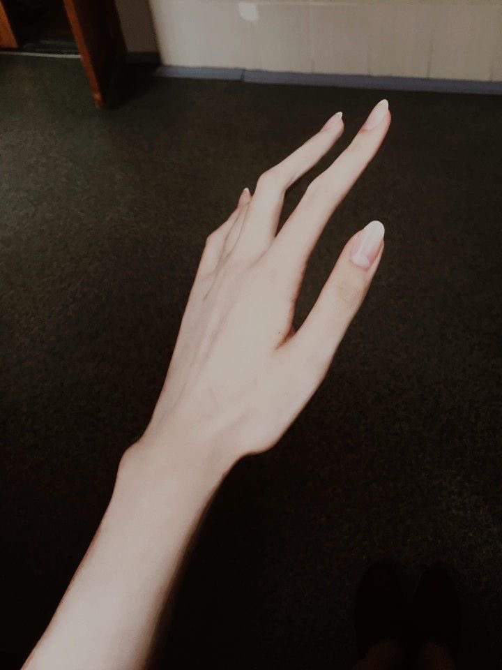 cloudiecals's tweet photo. My favorite thinspo https://t.co/5pv01xge2E