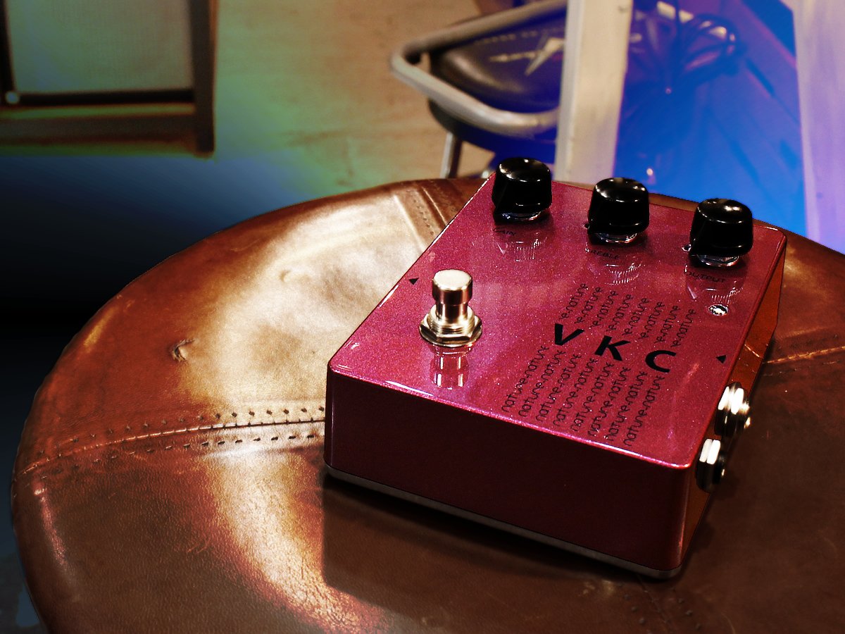 woodvillage78's tweet photo. 【入荷情報】nature sound VKC13 “Burgundy” #32
【↓ご購入はコチラ↓】
https://t.co/lguJoOiPks
#woodvillage #madeinjapan #japan #ilovemusic #effector #effectpedals #stompbox #naturesound #naturesoundvkc #naturesoundvkc13 #vkc13 #zahnrad #overdrive https://t.co/J0XHh9UTbQ