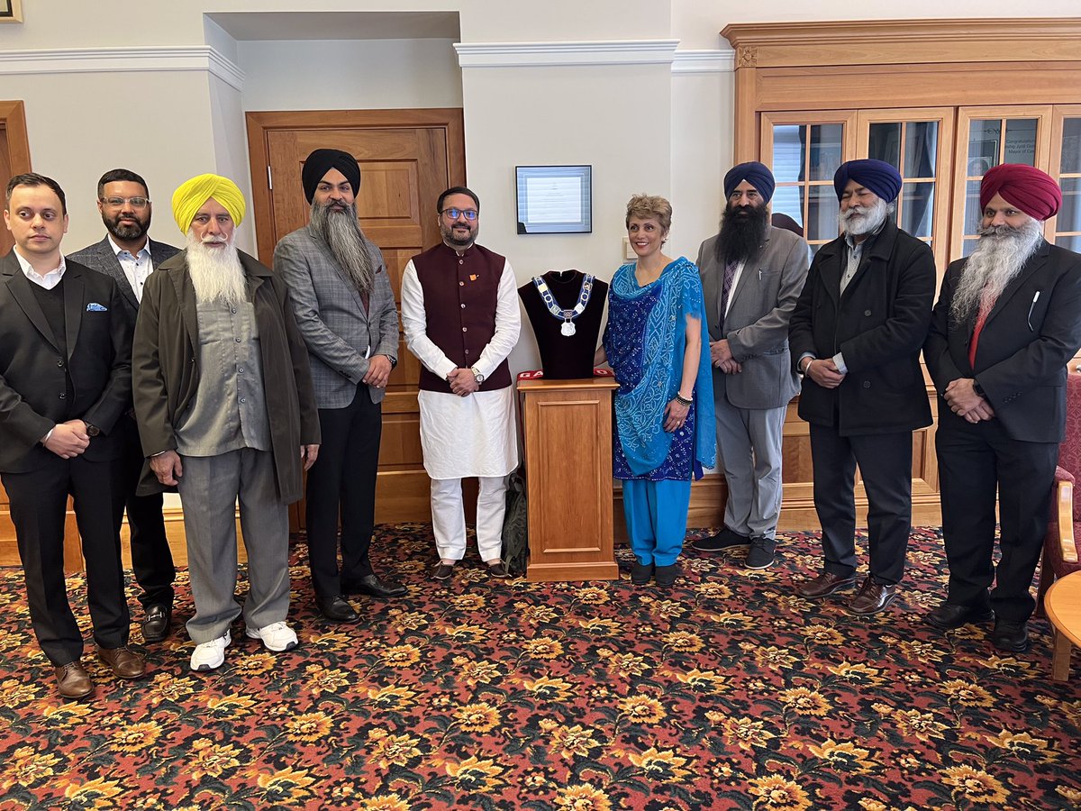 RajDhaliwal_YYC's tweet photo. In celebration of #SikhHeritageMonth @DashmeshC launched a Sikh History exhibit in the main Atrium of Calgary City Hall - on display until May 13th. I encourage everyone to visit this amazing display and learn more about the rich history of Sikhs in Alberta. #yyc #yyccc https://t.co/0Te10oqduq