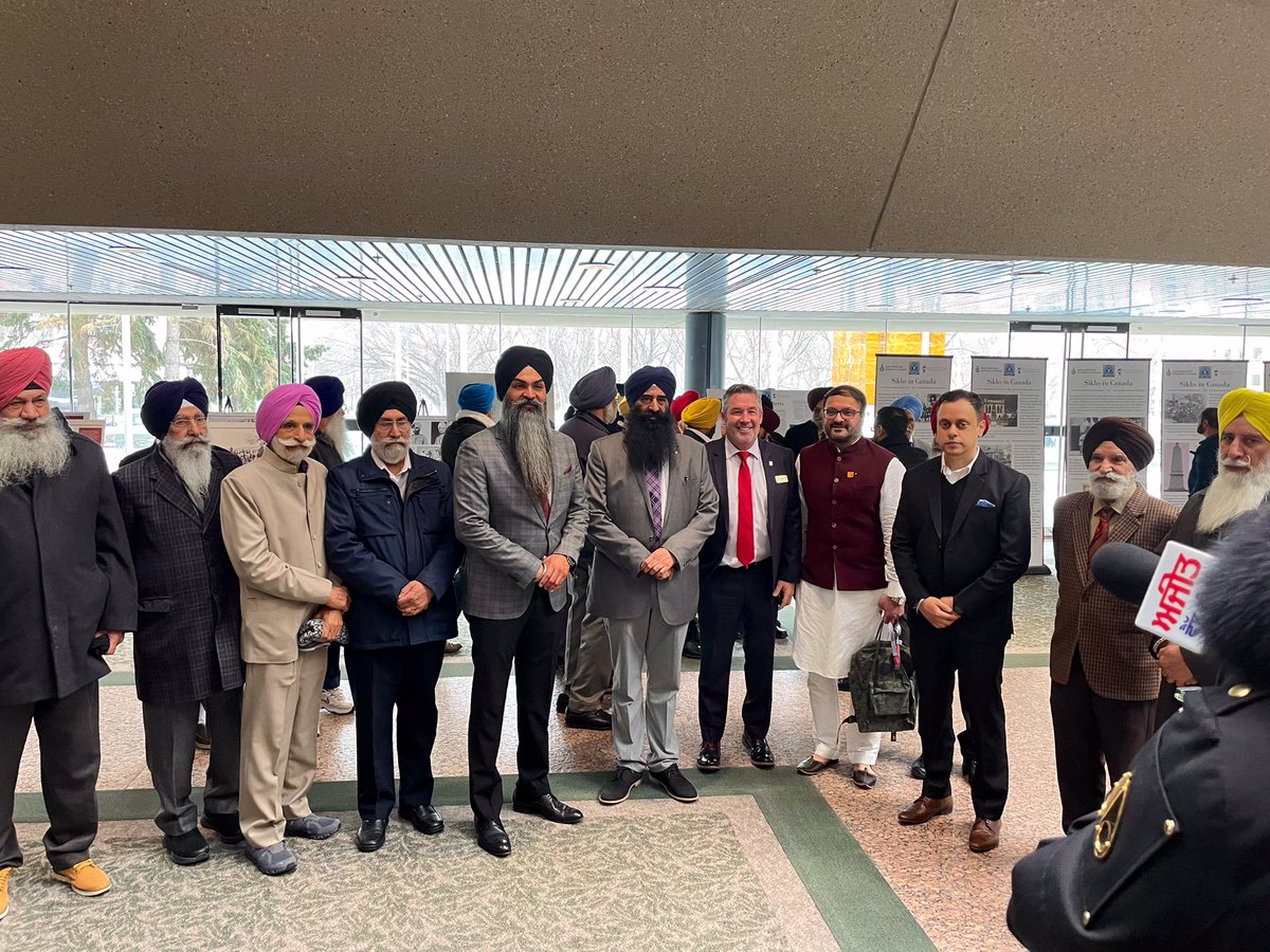 RajDhaliwal_YYC's tweet photo. In celebration of #SikhHeritageMonth @DashmeshC launched a Sikh History exhibit in the main Atrium of Calgary City Hall - on display until May 13th. I encourage everyone to visit this amazing display and learn more about the rich history of Sikhs in Alberta. #yyc #yyccc https://t.co/0Te10oqduq