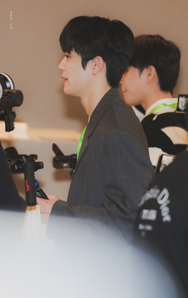 재현의 시간 tweet media