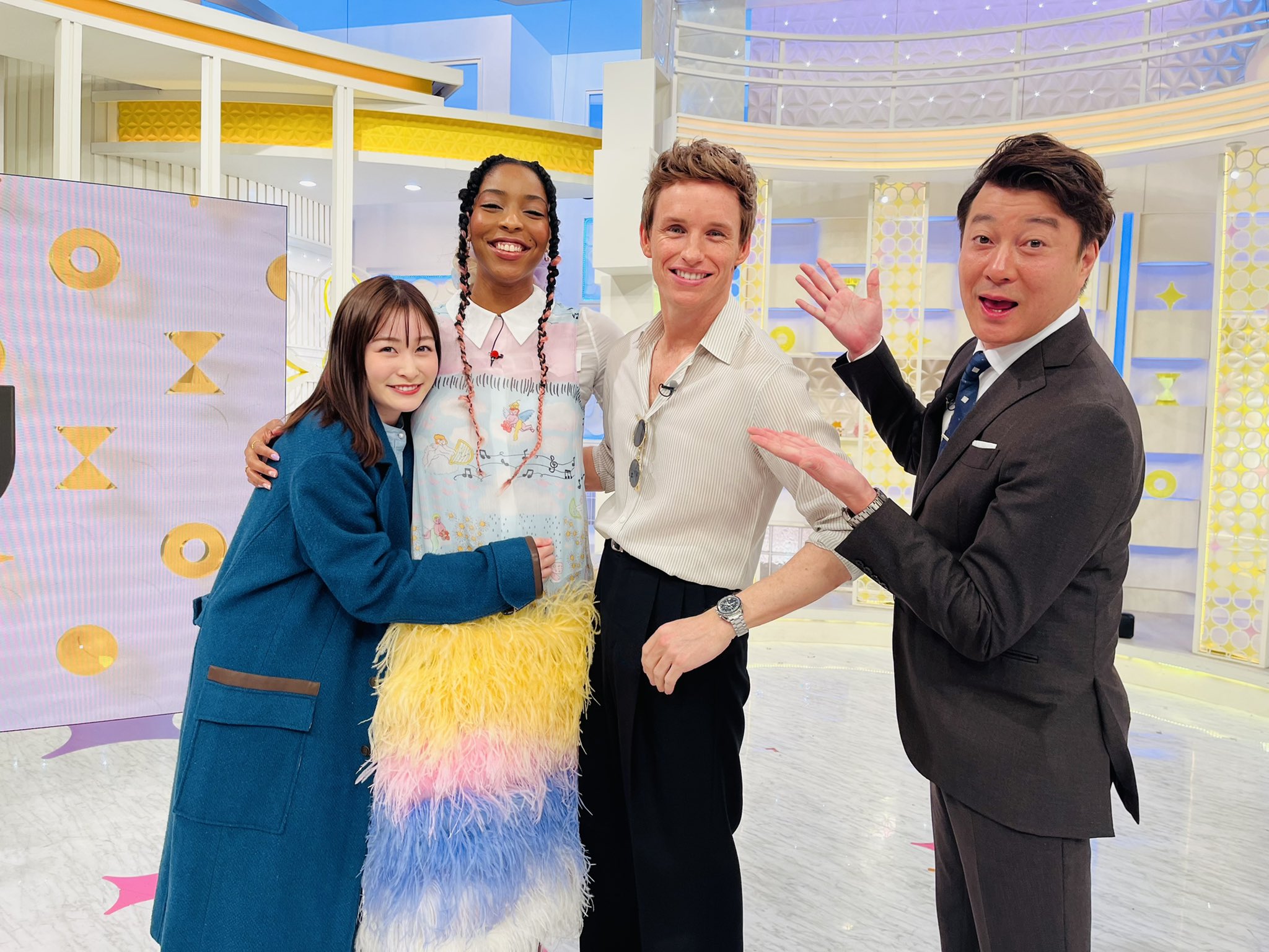تويتر スッキリ 日本テレビ على تويتر エディ レッドメイン さん ジェシカ ウィリアムズ さん 笑顔の2人にトリコになりました ジェシカさん キュートでした エディさんの カニカニムーブ は 映画館で要チェックです Eddieredmayne Jessicawilliams