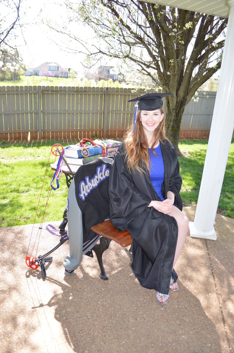 Congratulations to South Warren Archer Phoebe Arbuckle for placing 3rd in the Girls Regional Archery Tournament and advancing to the Girls KHSAA State Archery Championship! Phoebe is our first SW Archer to advance to the state level. Way to go, Phoebe! <a href="/SWSpartanAthl/">South Warren High School Athletics</a> <a href="/wcpssports/">Warren County Public Schools Sports Network</a>