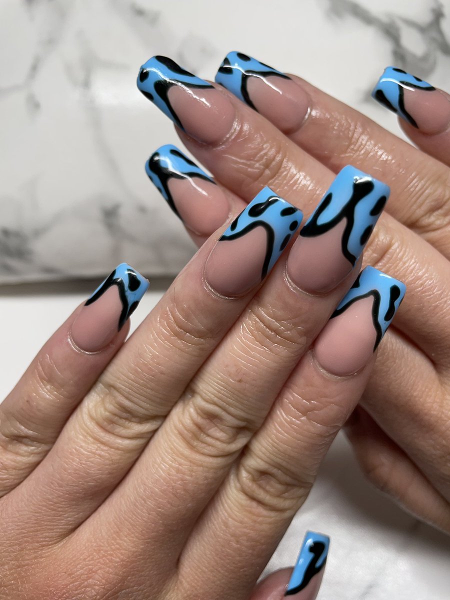 nailsbyreneee's tweet photo. 😻😻 

vegas nails https://t.co/Ba7lgoqak1