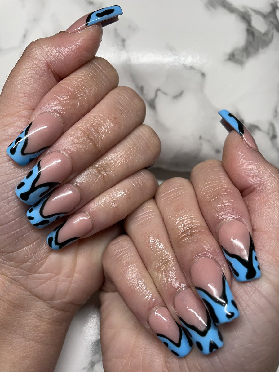 nailsbyreneee's tweet photo. 😻😻 

vegas nails https://t.co/Ba7lgoqak1