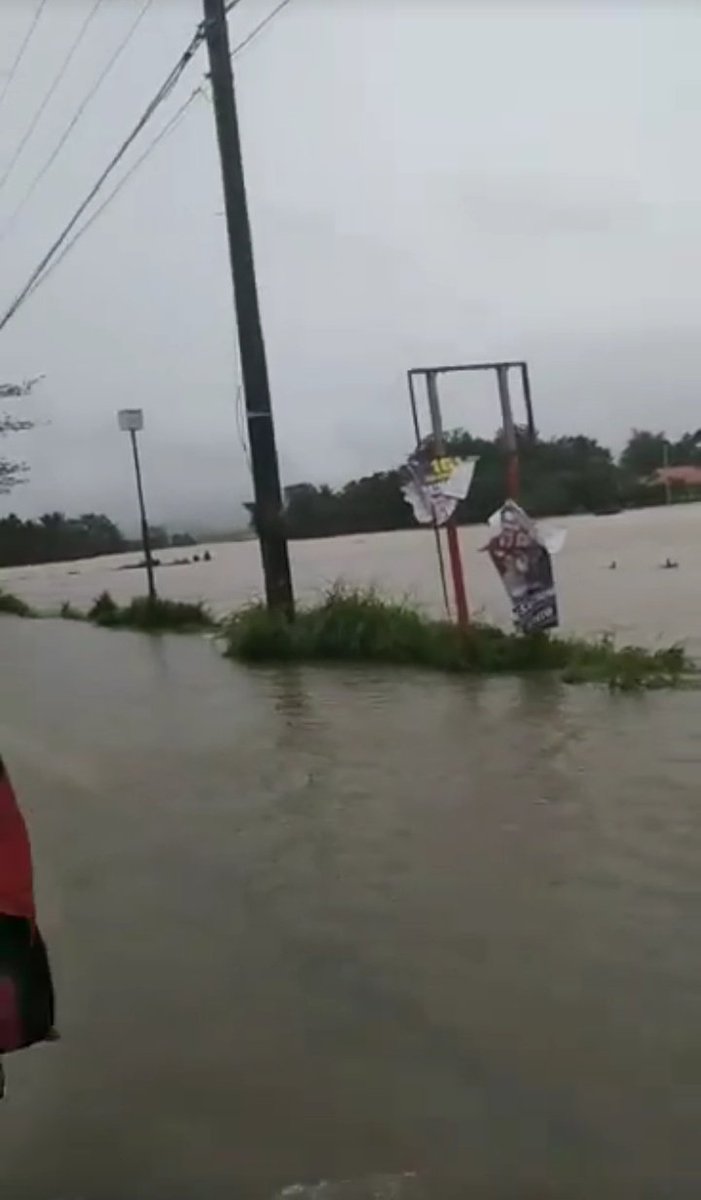 M1NSEUNGMO's tweet image. my mother side relatives live in panitan, capiz at ilang araw na po silang binabaha. kung kaya niyo pong magdonate sa mga donation drives na ipinapakalat dito sa twt, isang malaking tulong na po &apos;yon sakanila.

#IloiloNeedsHelp
#CapizNeedsHelp
#LeyteNeedsHelp
#BaybayNeedsHelp