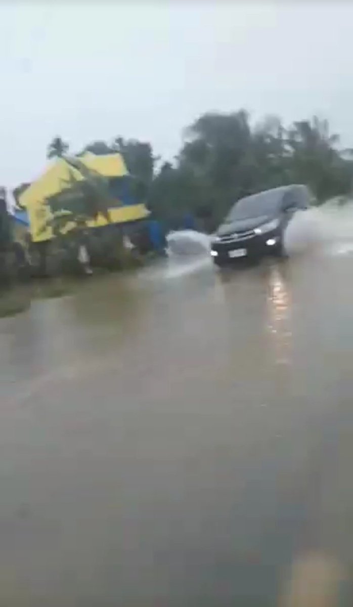 M1NSEUNGMO's tweet image. my mother side relatives live in panitan, capiz at ilang araw na po silang binabaha. kung kaya niyo pong magdonate sa mga donation drives na ipinapakalat dito sa twt, isang malaking tulong na po &apos;yon sakanila.

#IloiloNeedsHelp
#CapizNeedsHelp
#LeyteNeedsHelp
#BaybayNeedsHelp