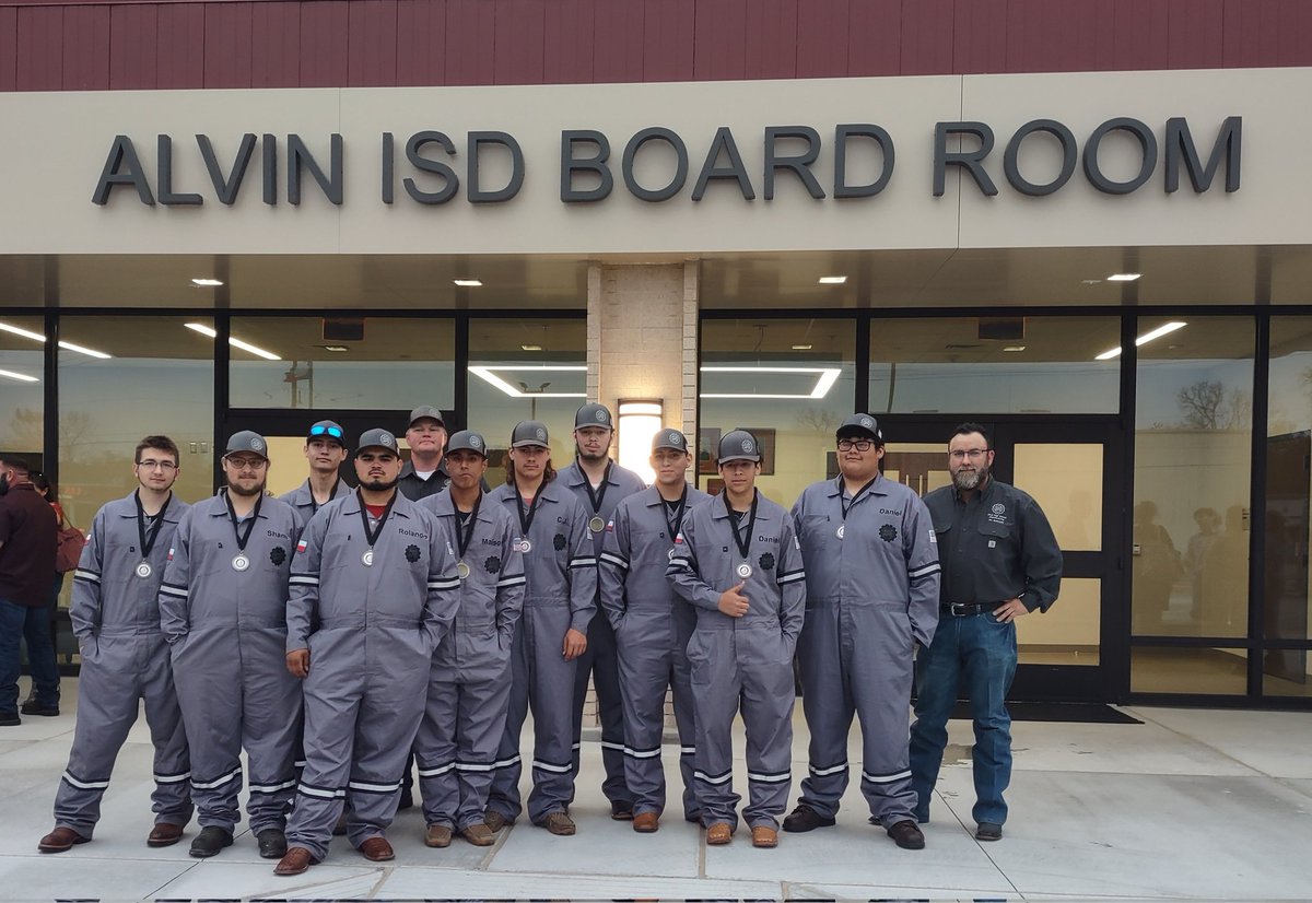 AHSMFG's tweet photo. AHS Manufacturing's ICC show team received commendation awards from the AISD School Board tonight. Super proud of our team. They have represented Alvin extremely well! https://t.co/Cvct7ecp95