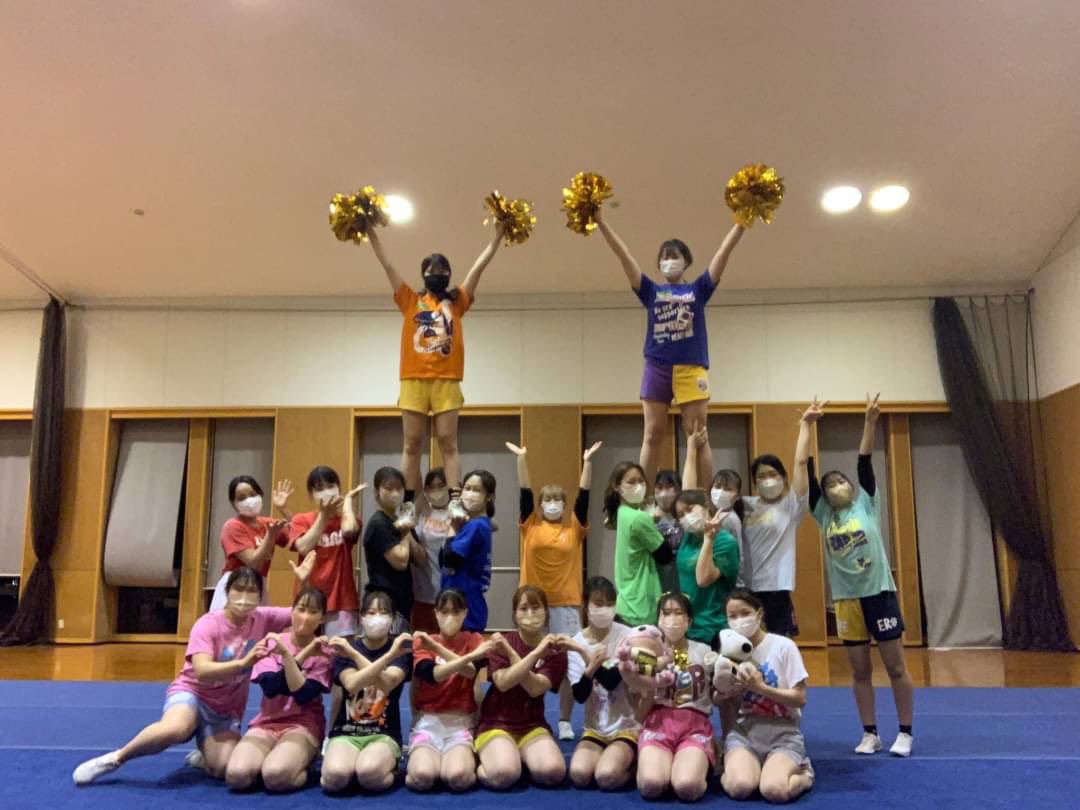 関西外国語大学　PYRATES チアリーディング　ユニフォーム　セット 関西外国語大学 PYRATES チアリーディング ユニフォーム セット 関西