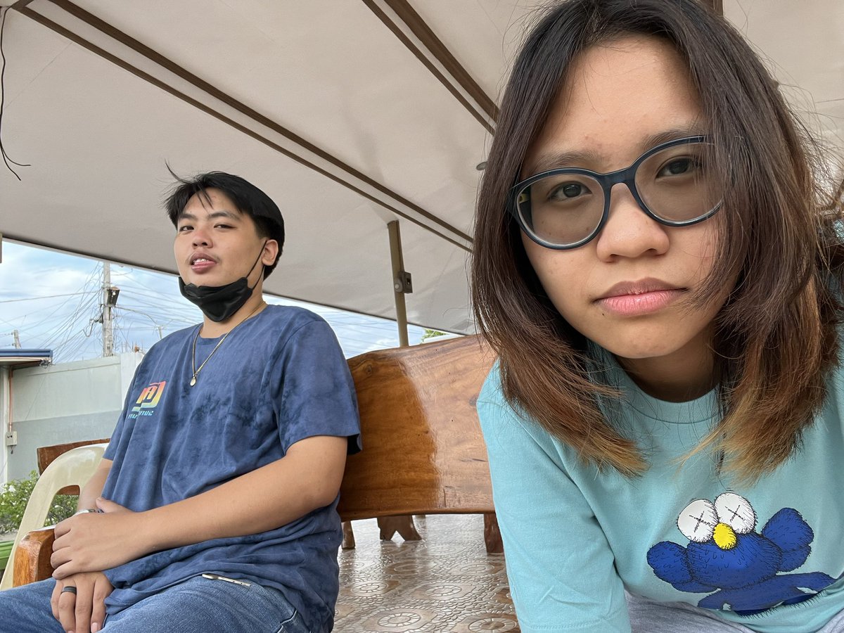 yaaaans_'s tweet photo. Mag-iingat daw ako kasi gwapo ka, baka paiyakin mo lang daw ako. Ang sabi ko naman, baka ikaw ang papaiyakin ko. Pero ang hindi talaga nila alam, parehas tayong iyakin. 🥹
I love you so much @its_not_ate 🫶🏼 https://t.co/FchiIY3sYB