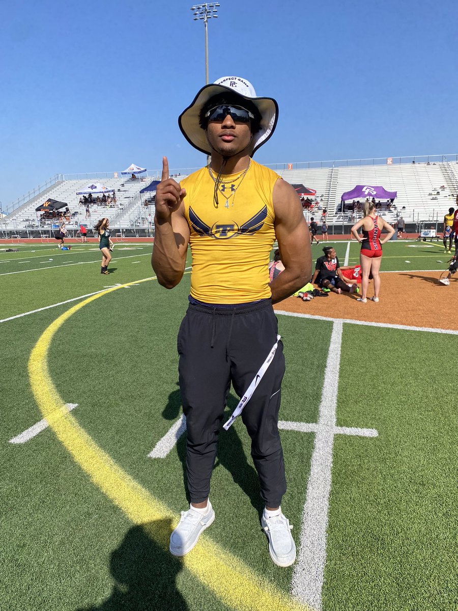 Cameron Cook 🥇 
District Champion LJ