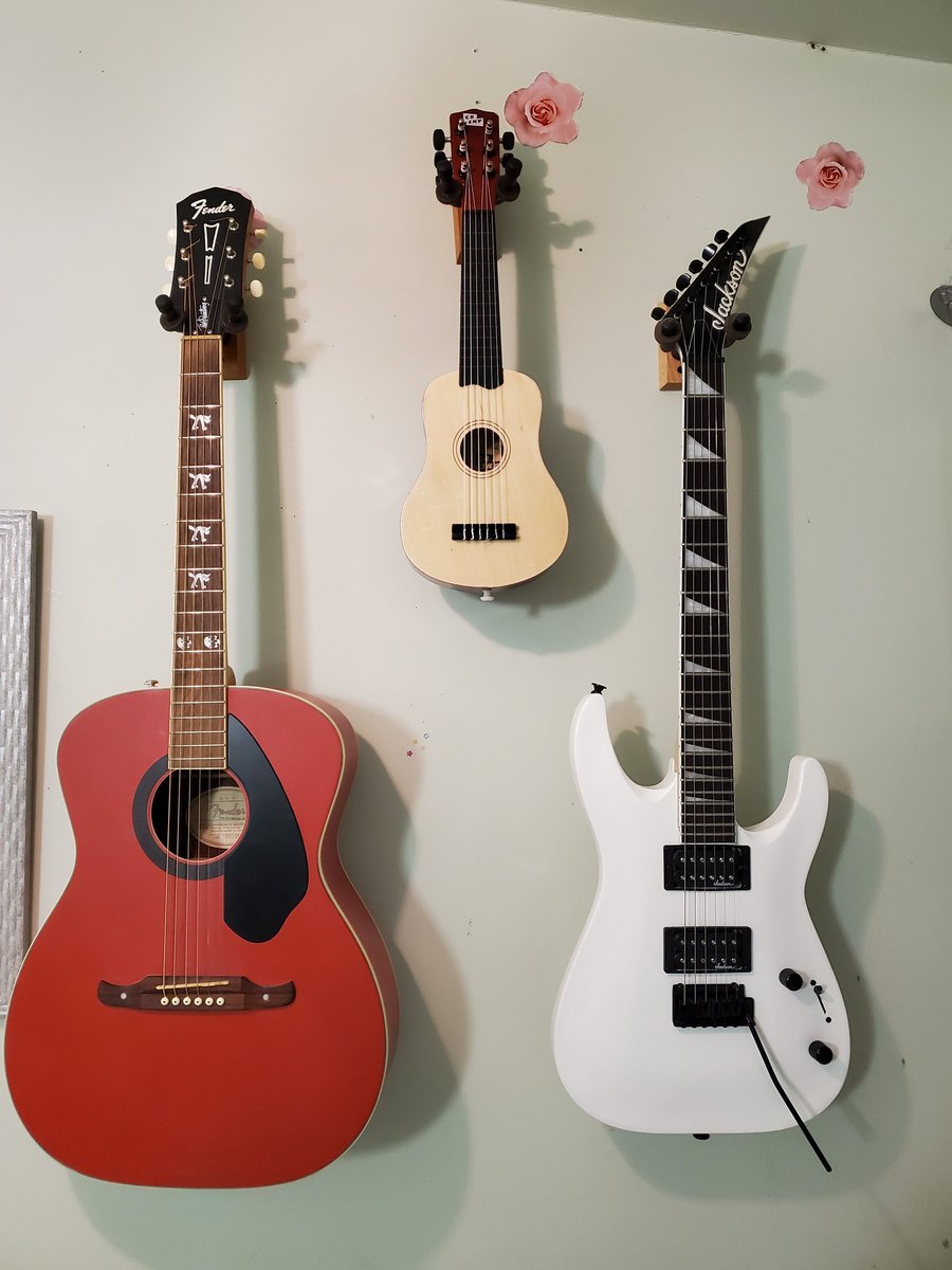 My 2 year old son Angelos spends a lot of time playing his guitar and always sits with me when I'm playing. He's got those SRV and Jimi Hendrix moves too. I better wait until he's older to show him Hendrix setting his guitar on fire 🔥 🤘😎👍