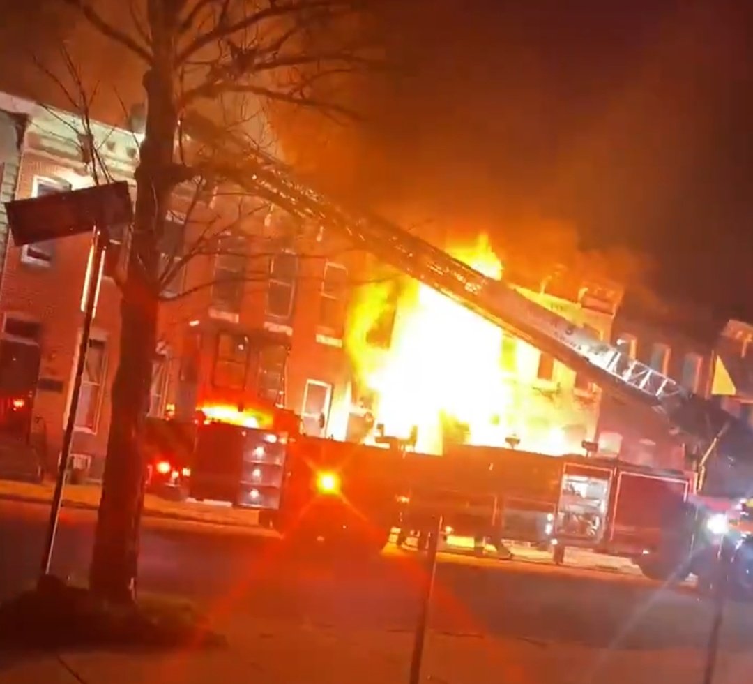 NYCFireWire's tweet photo. Vacant row in Baltimore right now. Mayday transmitted for a member thru the floor into the basement. https://t.co/LptfucH828