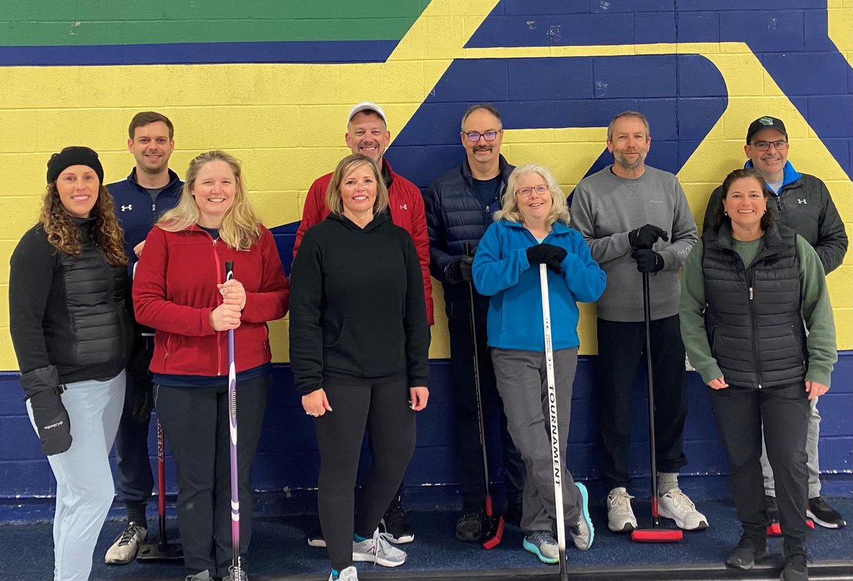 wocrtc's tweet photo. We just finished a 10 week Learn to Curl at @ClubIlderton
The first 5 weeks consist of instruction then game play for the last 5.
Many of the curlers are keen to join the curling club next season
We are currently booking into 2022-23. Book yours now before it’s too late!
#curling https://t.co/Z1gBvUBvDo